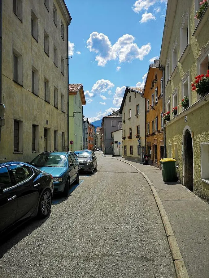 Deluxe Innsbruck Town Studio Lägenhet